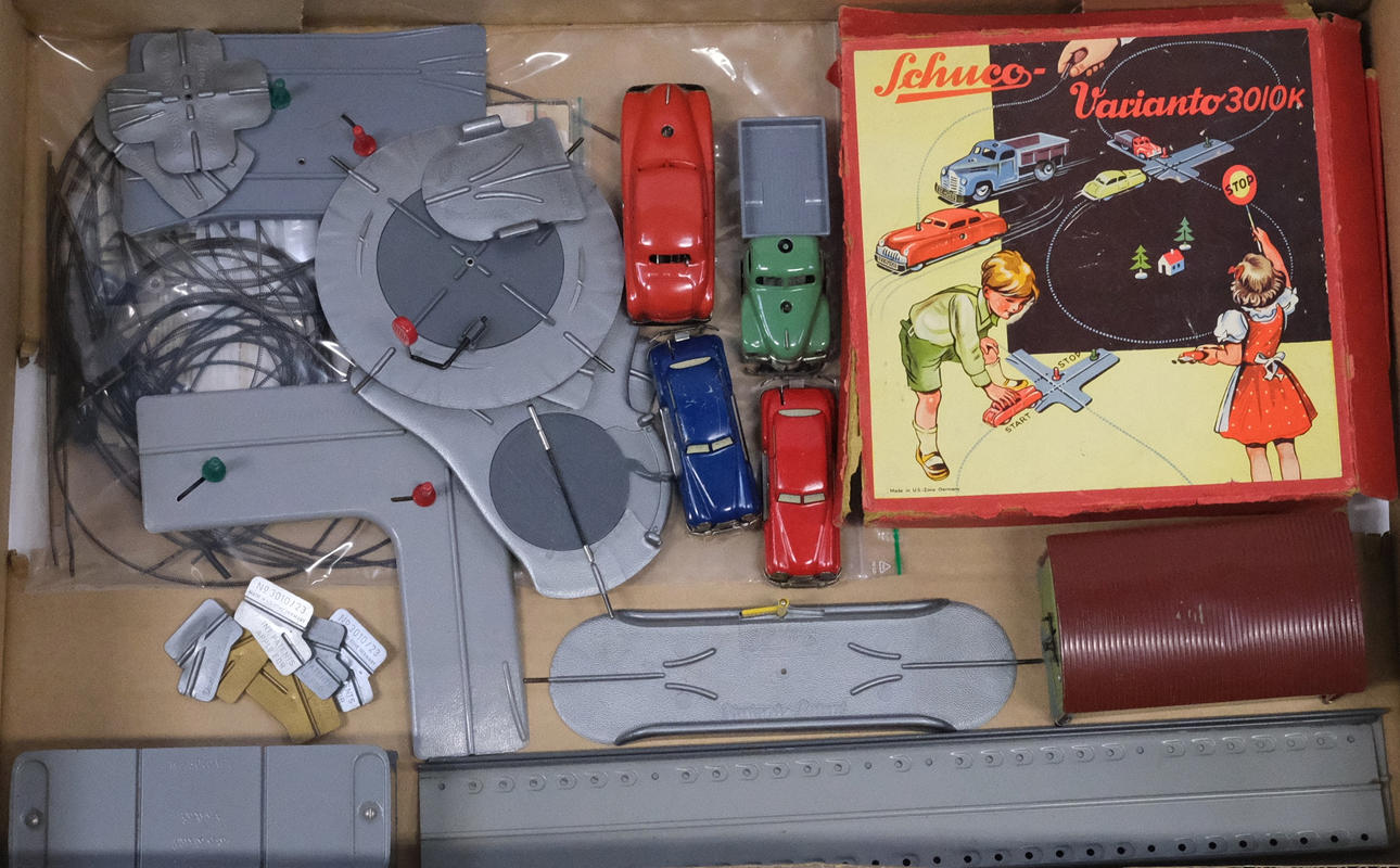 SCHUCO. CLOCKWORK DRIVEN CAR TRACK. “VARIANT”. GERMANY 1950S/60S.