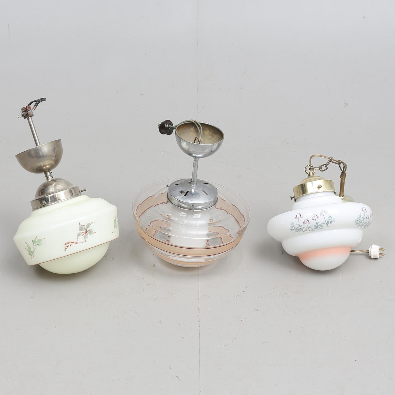 TAKLAMPOR, glas, 3 delar, 1900-tal.