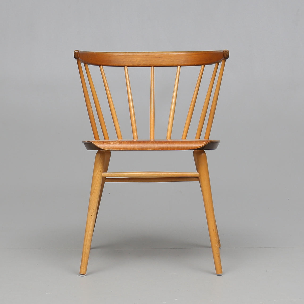 KARMSTOL, 1900-talets mitt.