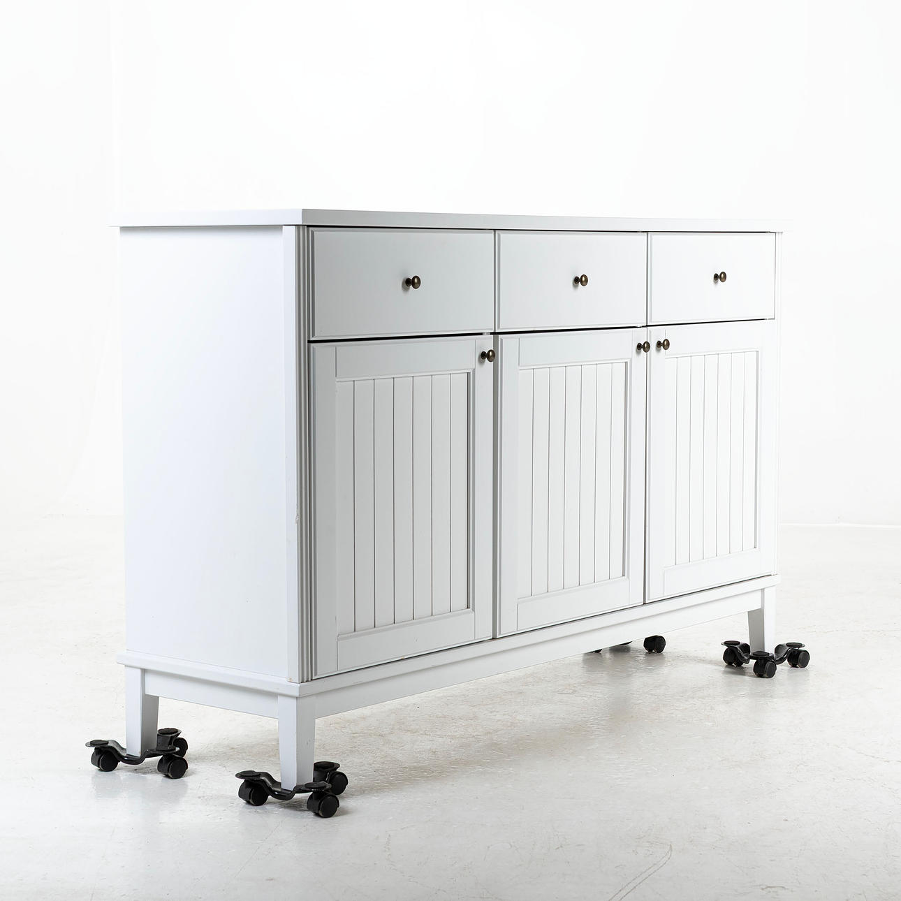 SIDEBOARD, contemporary.