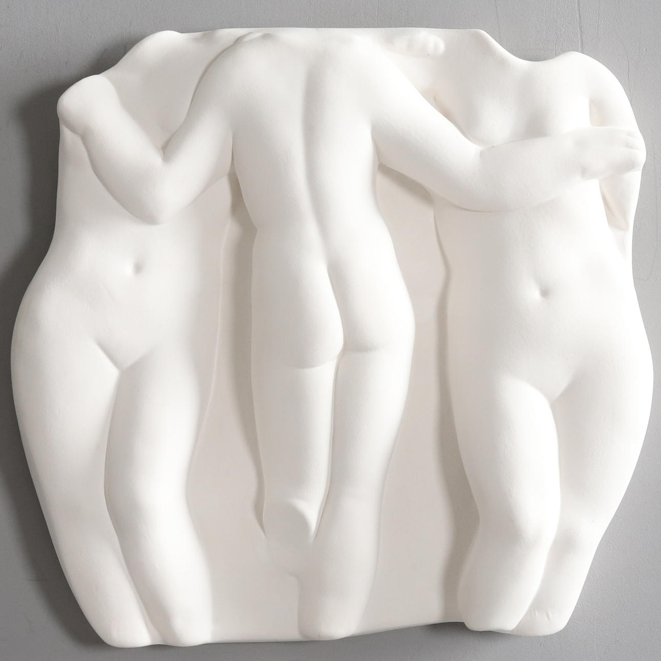 VÄGGRELIEF. Gips, "Tre gracer", osignerad, EFTER Antonio Canova.