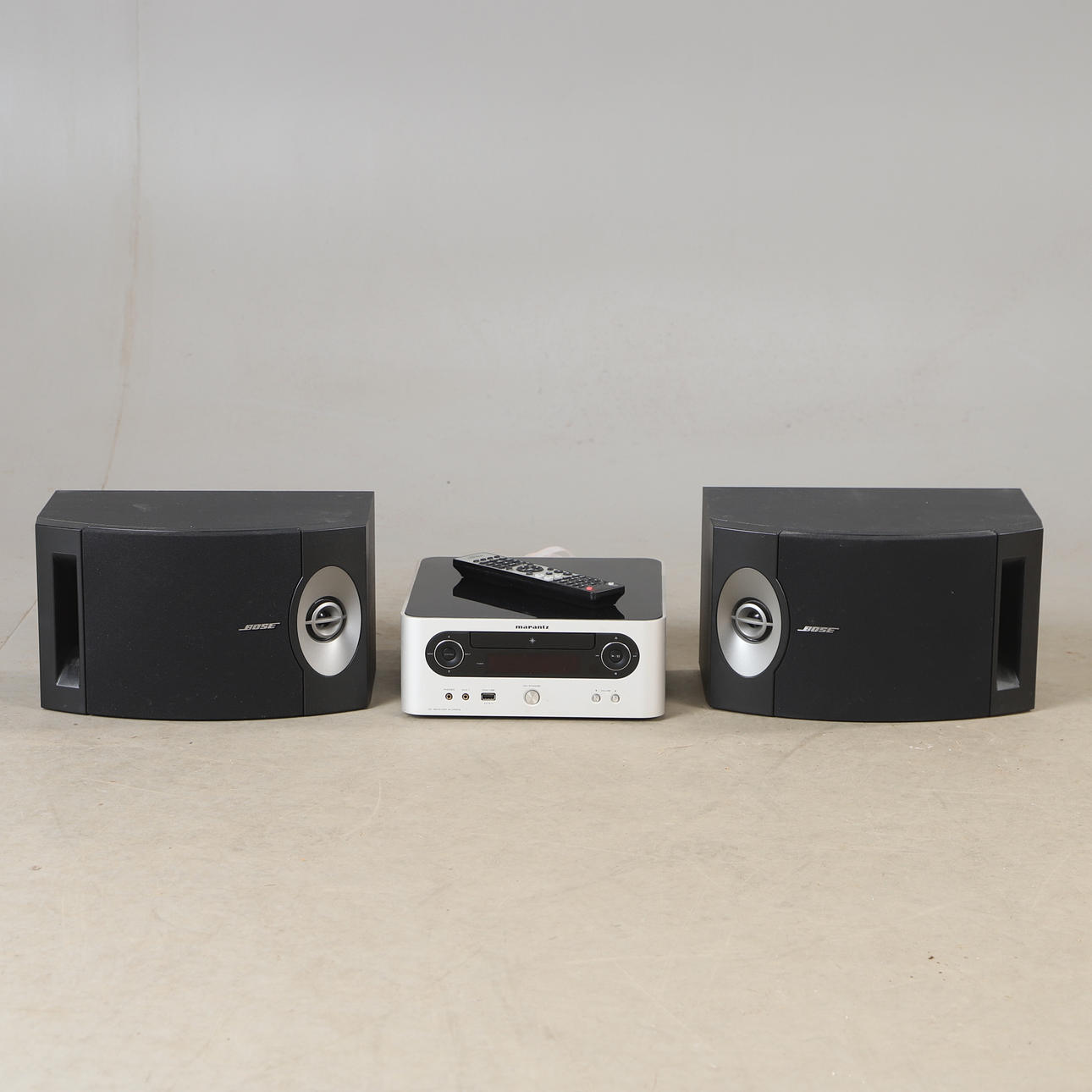 STEREO, 3-delt, Bose og Marantz.