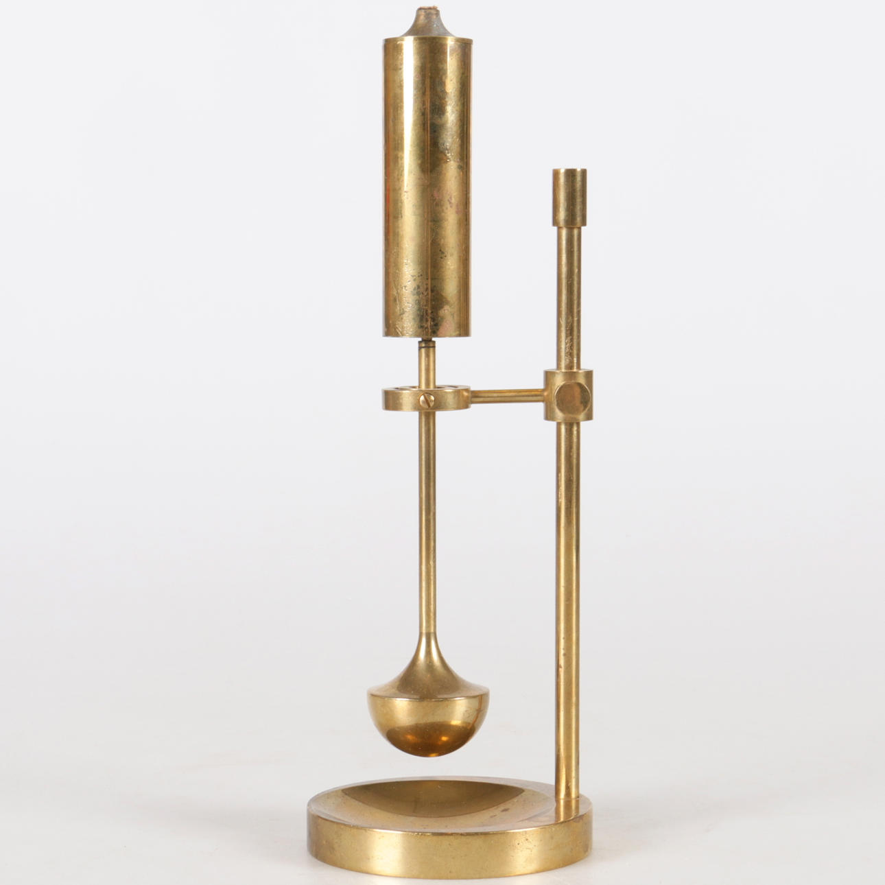 OLJELAMPA, mässing, Ilse D Ammonsen, Danmark, signerad.