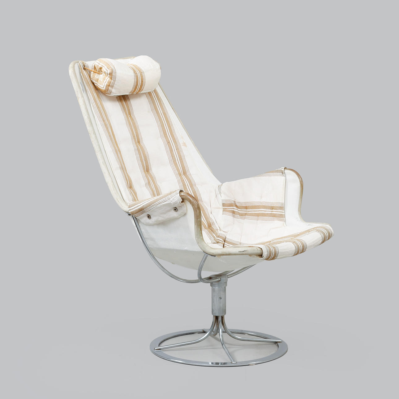 BRUNO MATHSSON. Armchair, “Jetson” for Dux.
