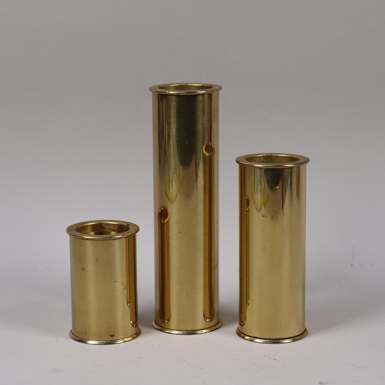 STAFFAN ENGLESSON AB, Kerzenständer aus Messing, 3 Stück.