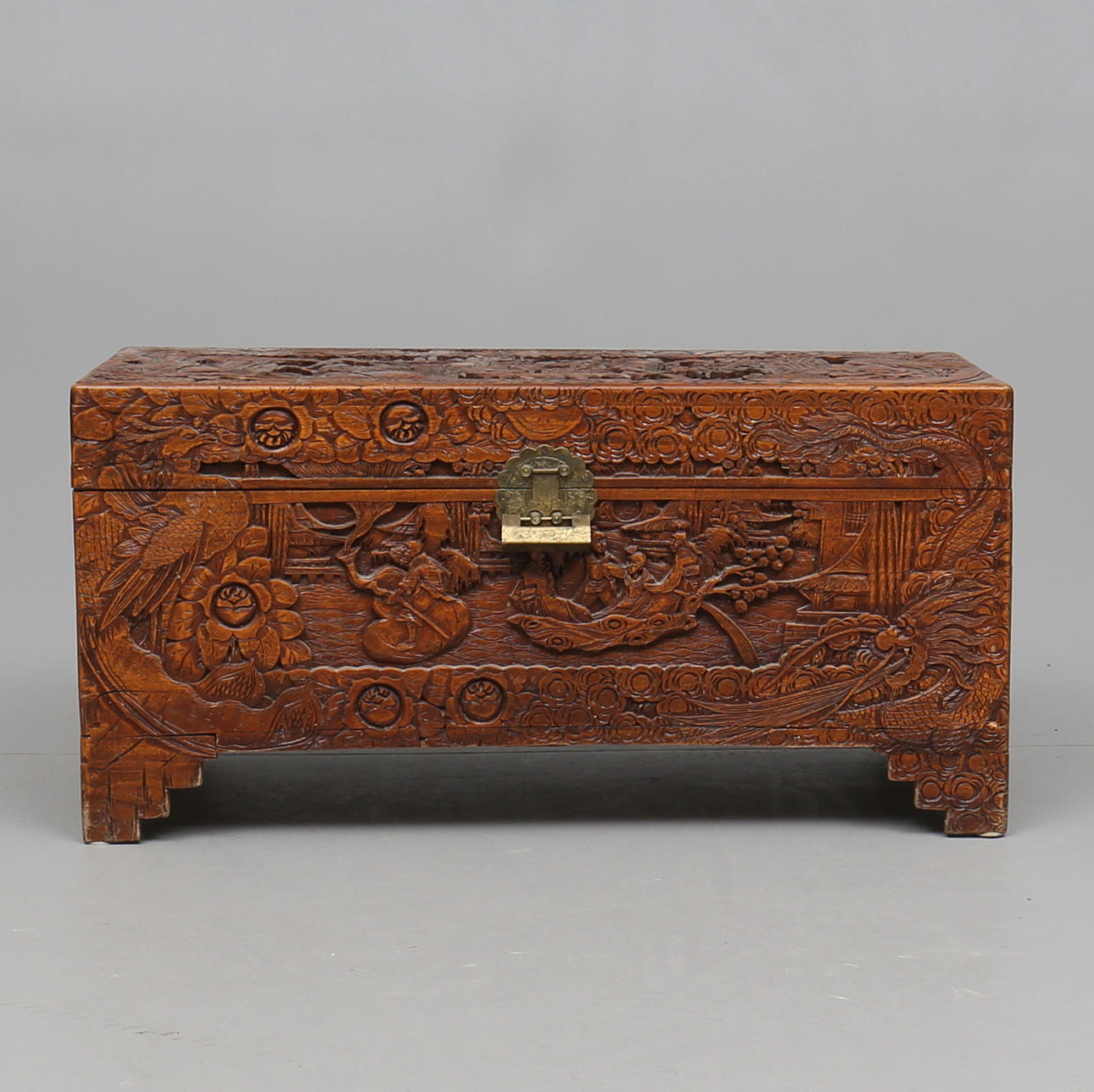 KISTA, kamfer, Orientalisk, 1900-tal.