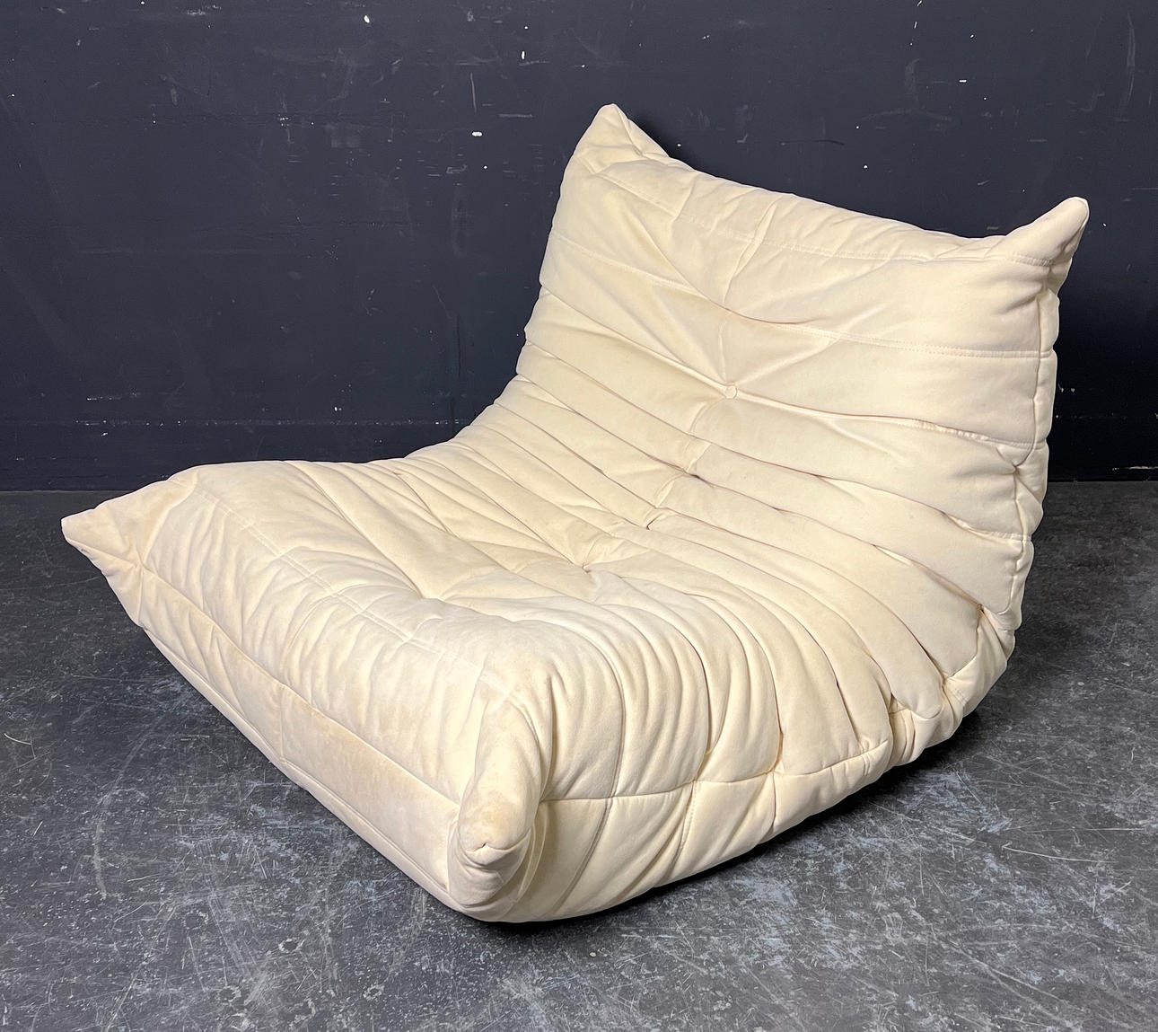 MICHEL DUCAROY. TOGO FOR LIGNE ROSET.