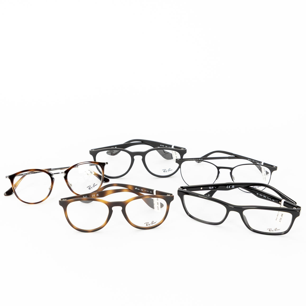 Ray Ban -paketti: 5 lasia.