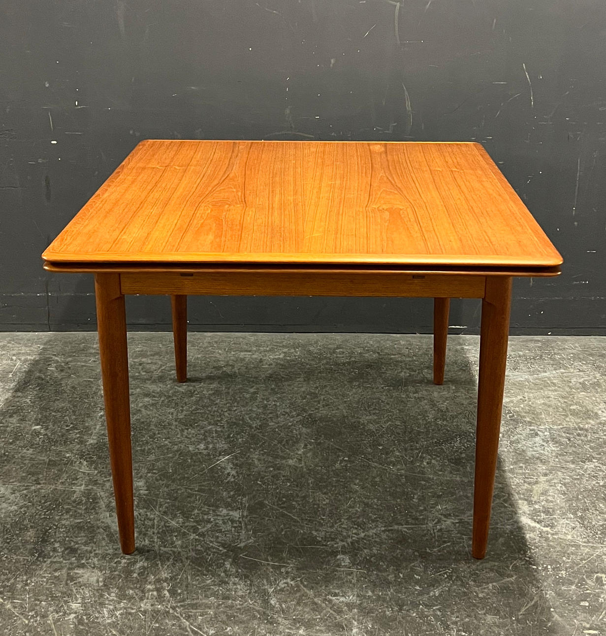 SKOVMAND & ANDERSEN DINING TABLE.