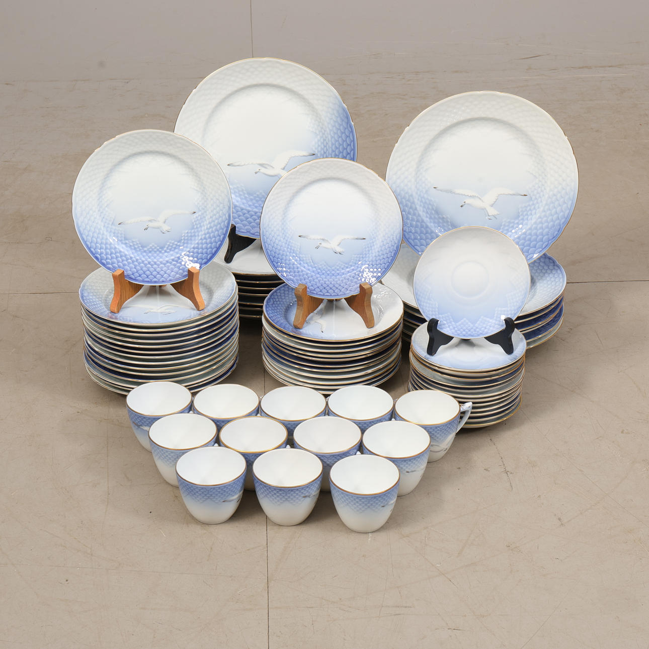 SERVIS, Bing o Gröndahl, Danmark, 67 stykker.