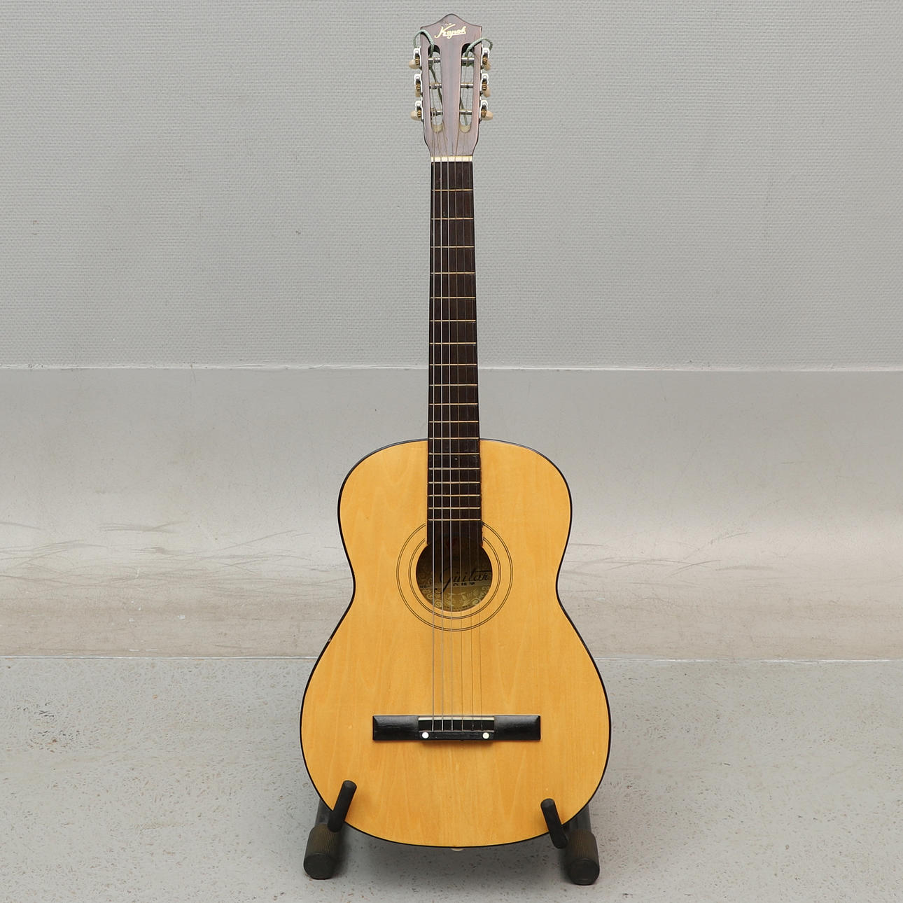 GITARR, akustisk, Kapok, Kina.