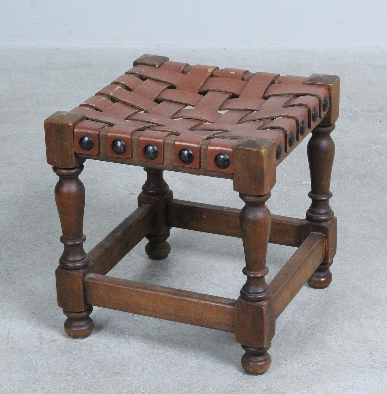 stool/Stool, wood, leather, Spain, 1970s.