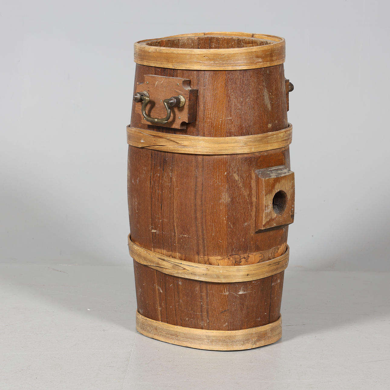 UMBRELLA STAND, WOOD.