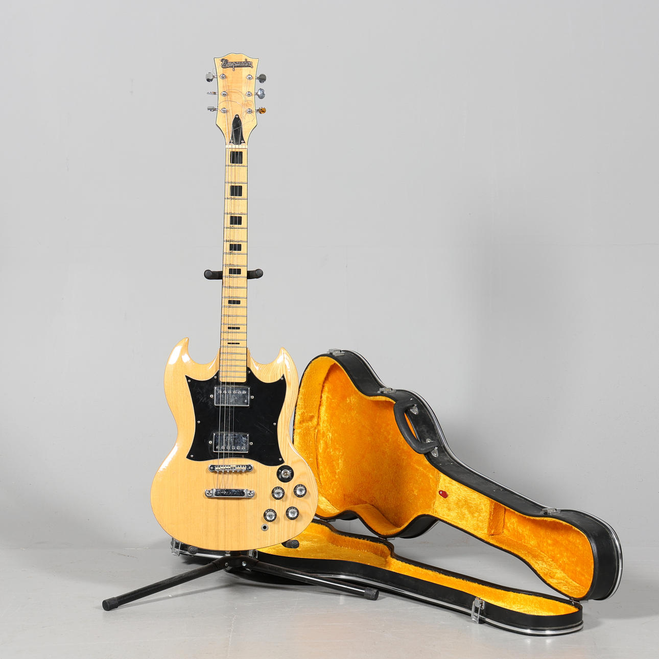 ELGITARR i väska, Emperador.