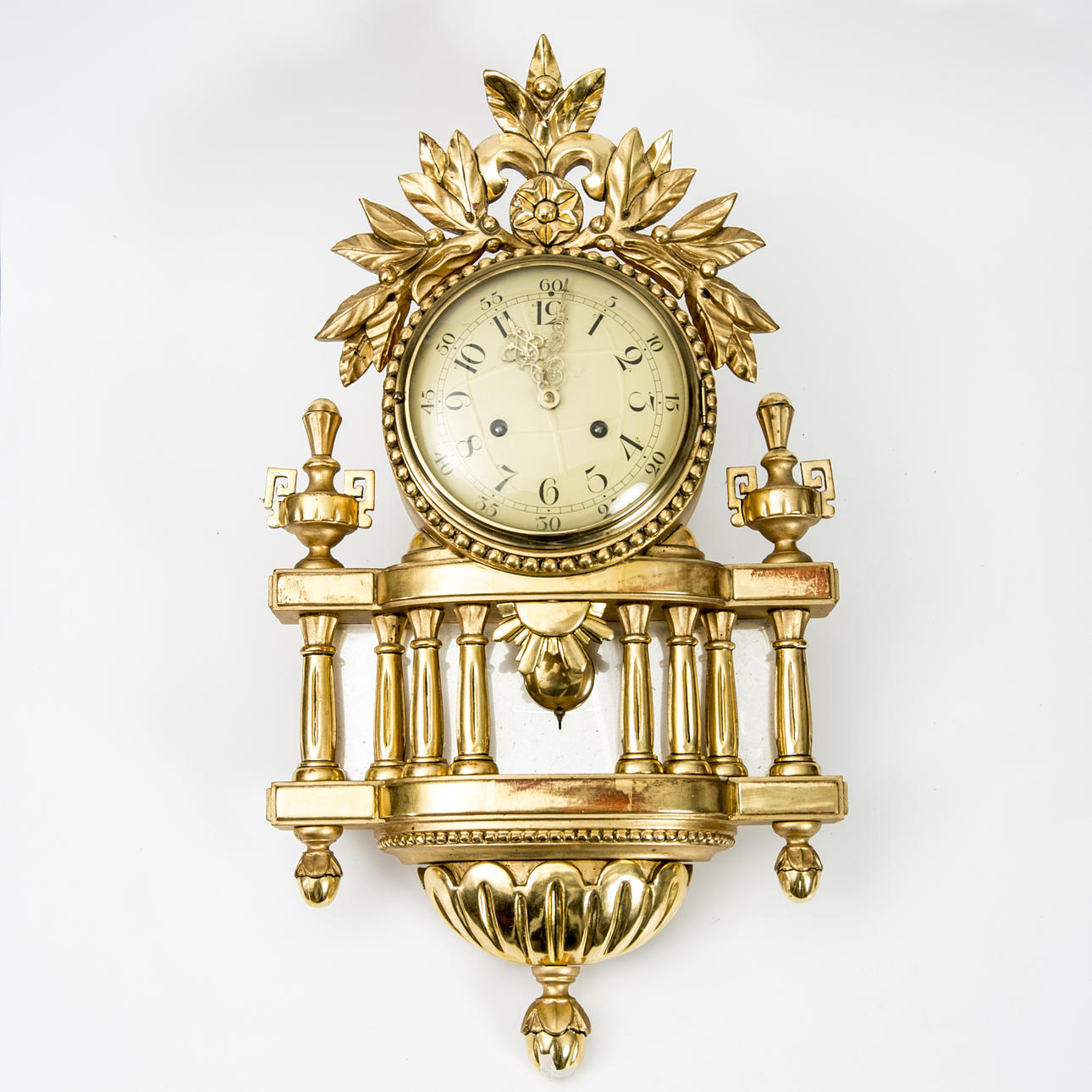 VÄGGPENDYL, förgylld stil, gustaviansk stil, 1900-talets mitt.