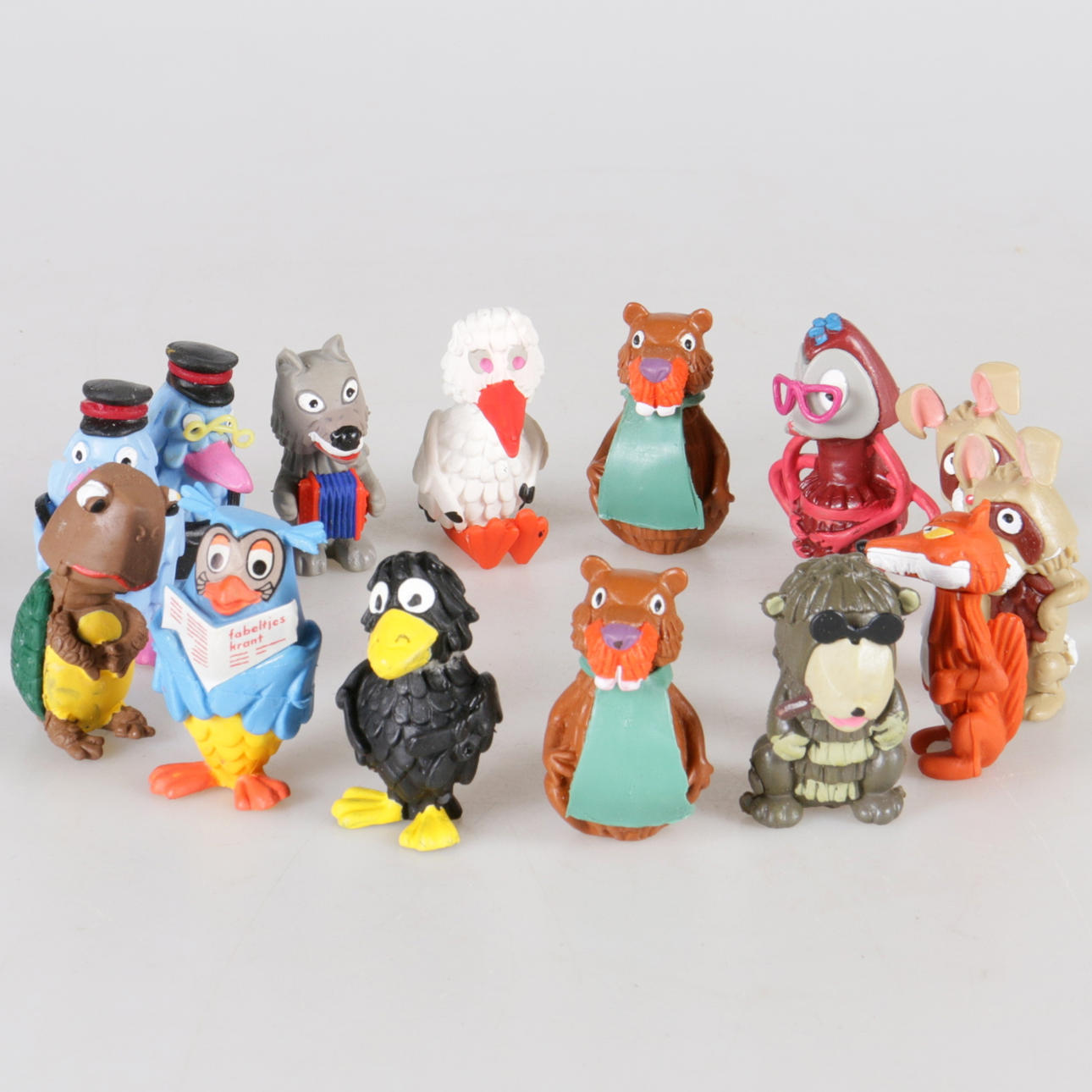 FIGURER, 14 st. Plast, Minisar ur Fablernas Värld, Alga, 1900-talets sista kvartal.