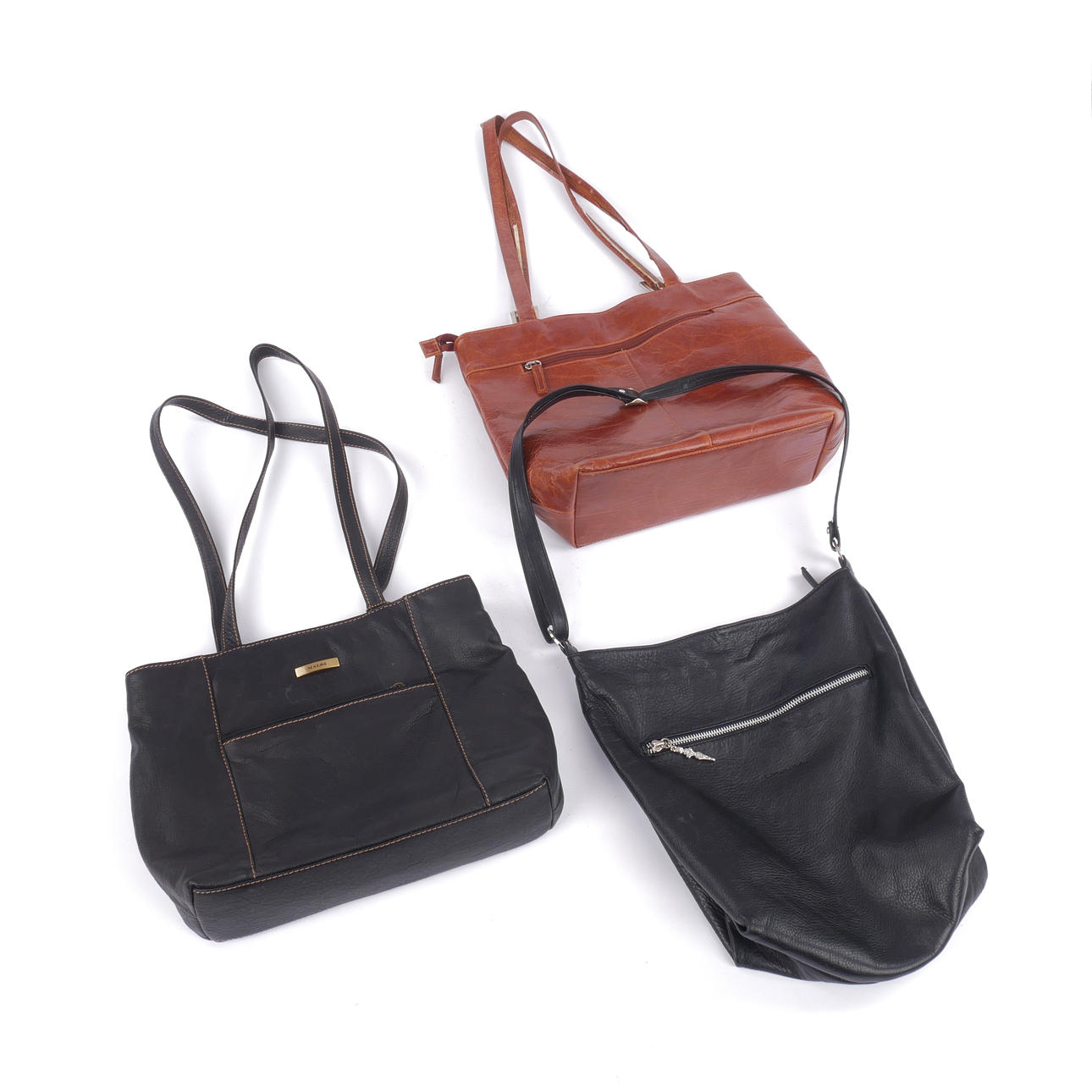 VÄSKOR, 3 st, skinn, 1900-tal.