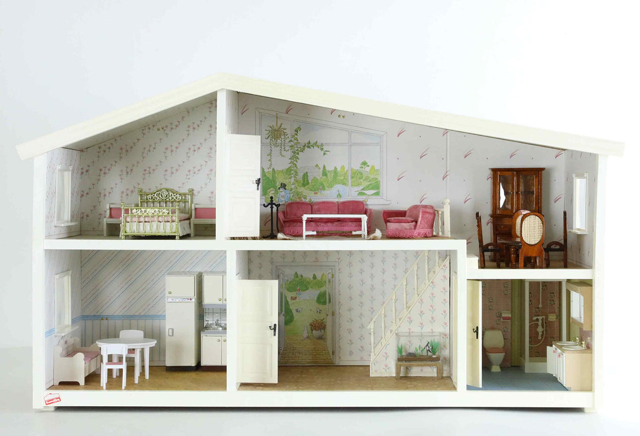 DOCKSKÅP, Lundby, med tillbehör, 1900-tal.