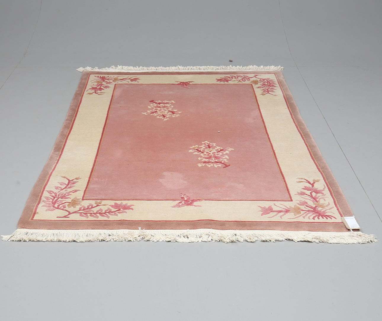 KINAMATTA, ca 205 x 139 cm.