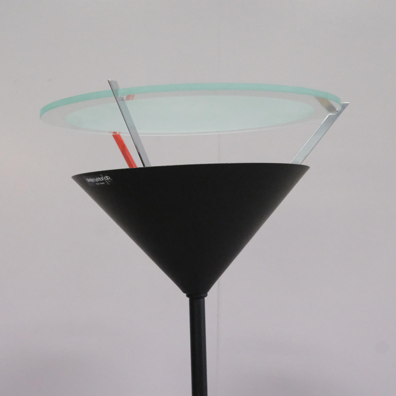 FLOOR LAMP. ATELIER LANTERN.