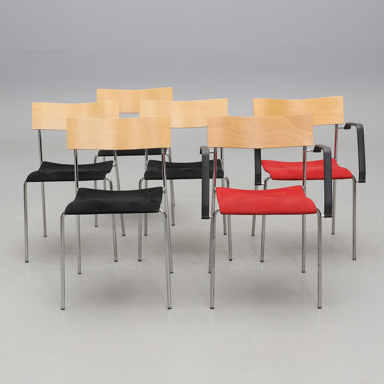 TUOLEJA, 4+2 st, ”Campus”, Lammhults.