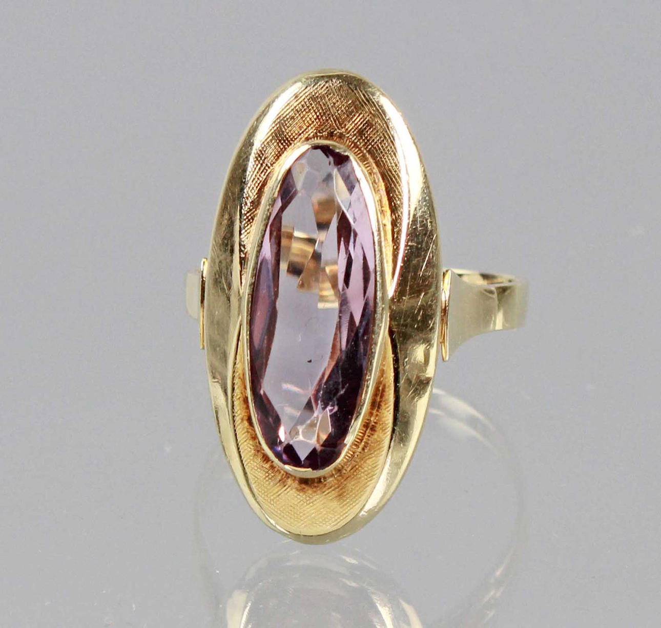 AMETHYST RING - GG 585.