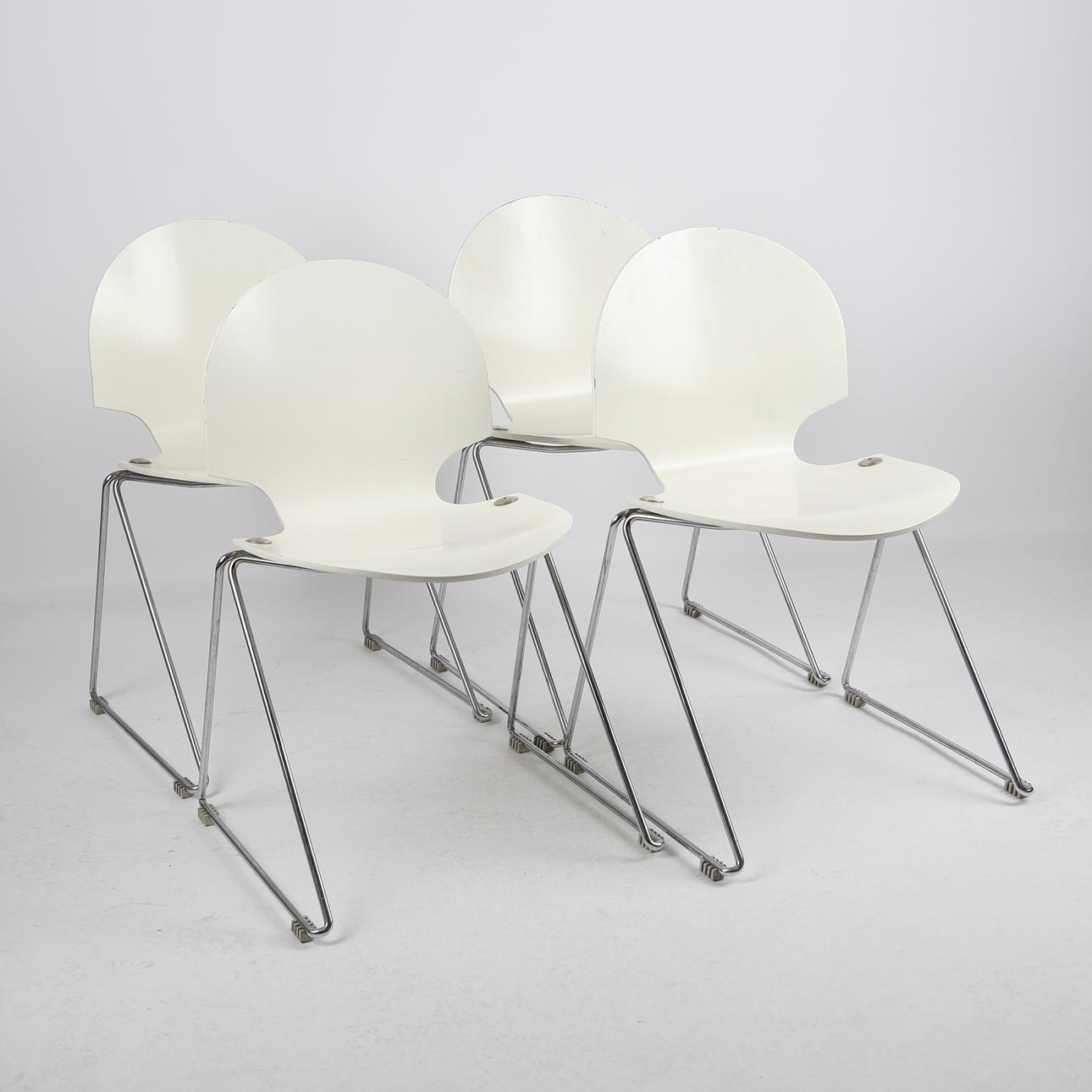 LAWRENCE MINSKER. 4 chairs, Fritz Hansen, Denmark.