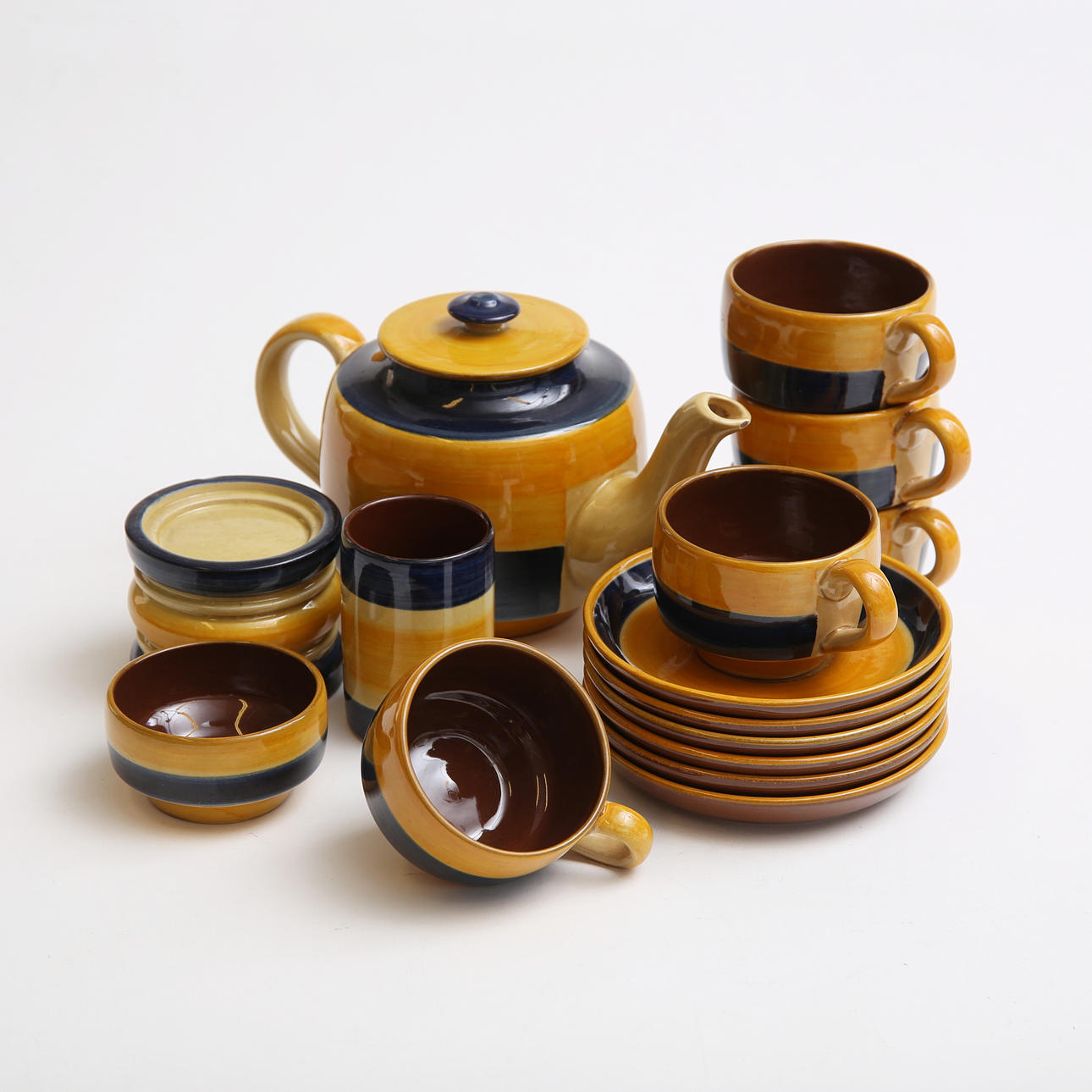 A ceramic tea set, 15 pieces, Gabriel, 1970s.
