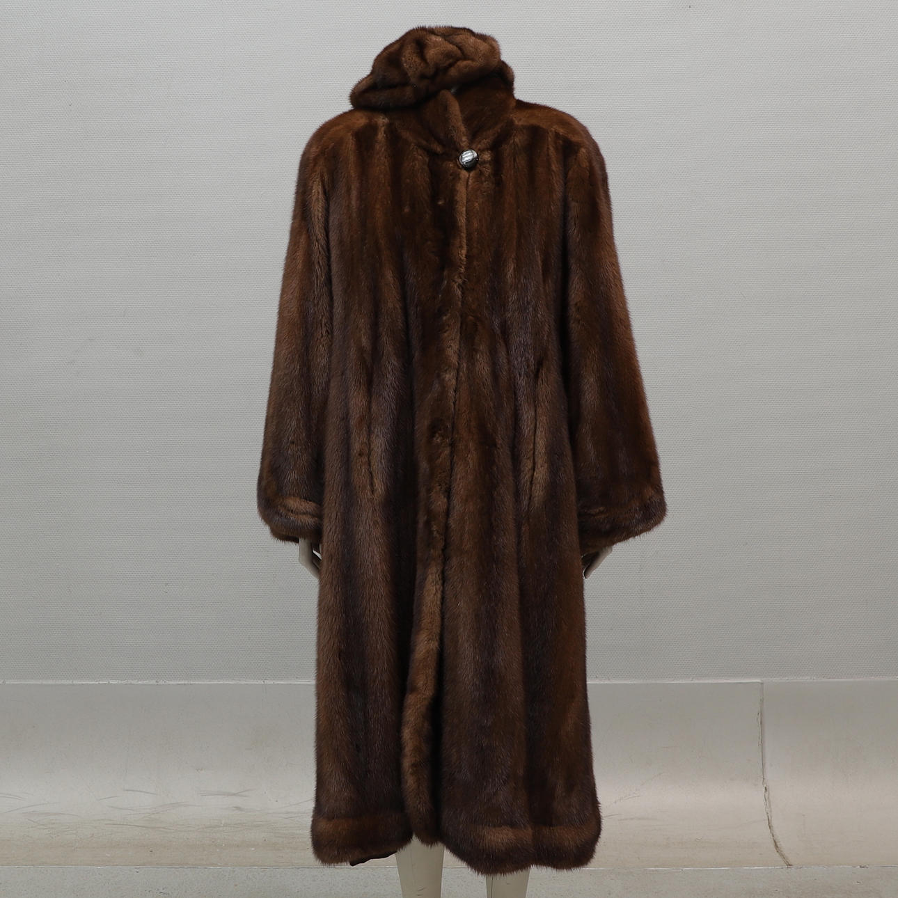 A FUR COAT & HAT, Sagamink, Alexandra.