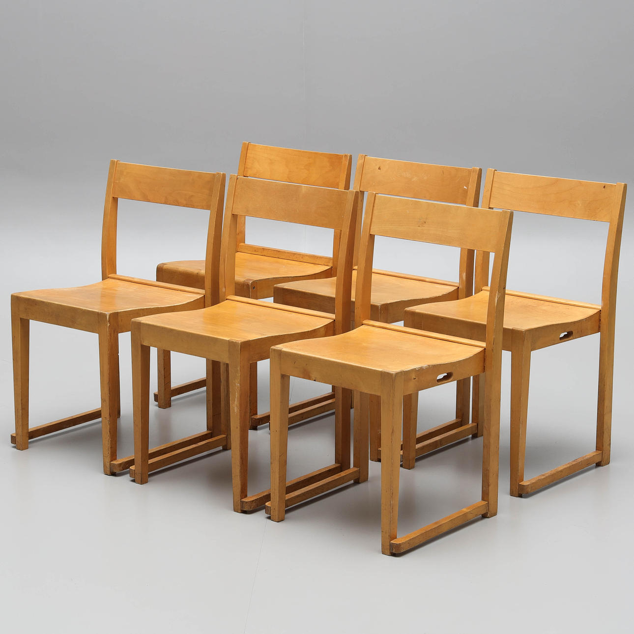 SVEN  MARKELIUS. attributed to a set of 6 chairs, the “Orchestra chair”, 20th century.