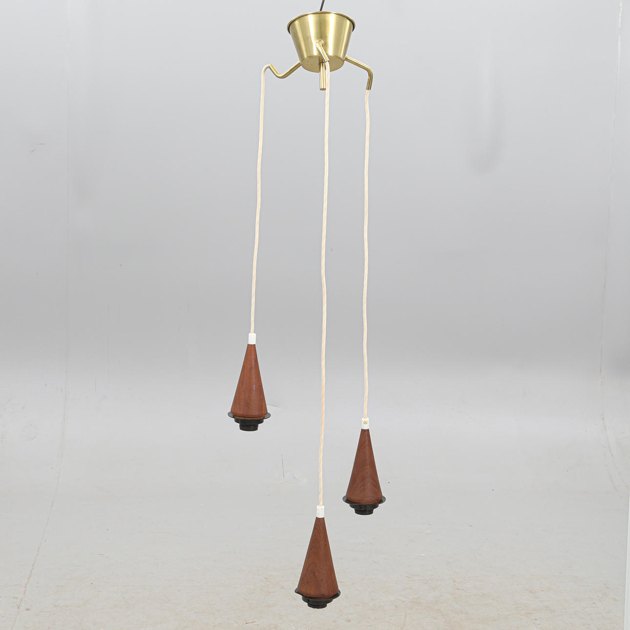 CEILING LAMP, brass, adjustable height.