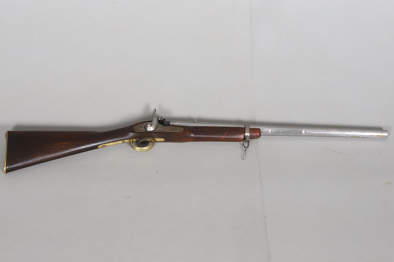 A SLAY-LOCK RIFLE, Tower 1863, England.