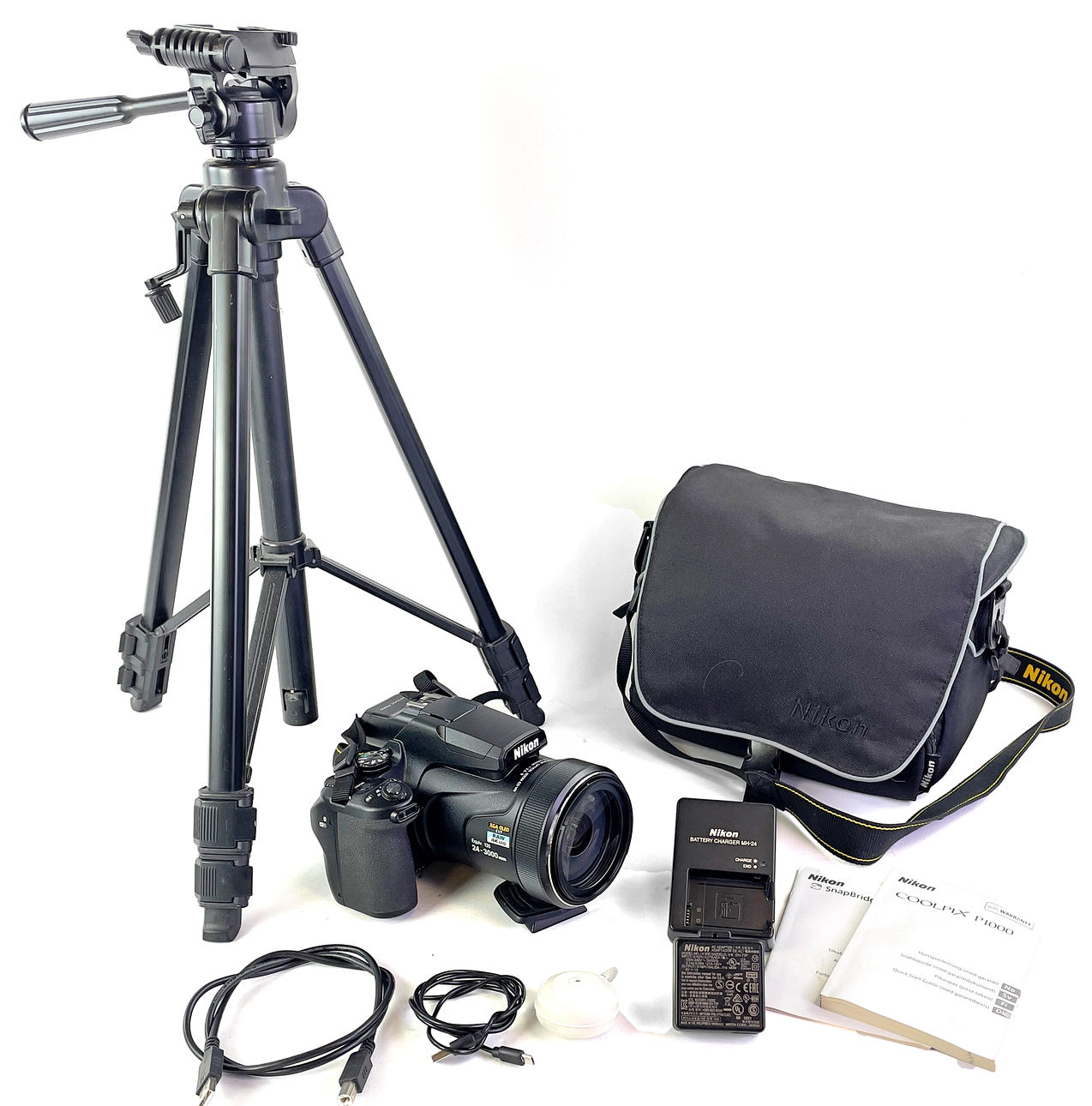 CAMERA, Nikon Coolpix P1000.