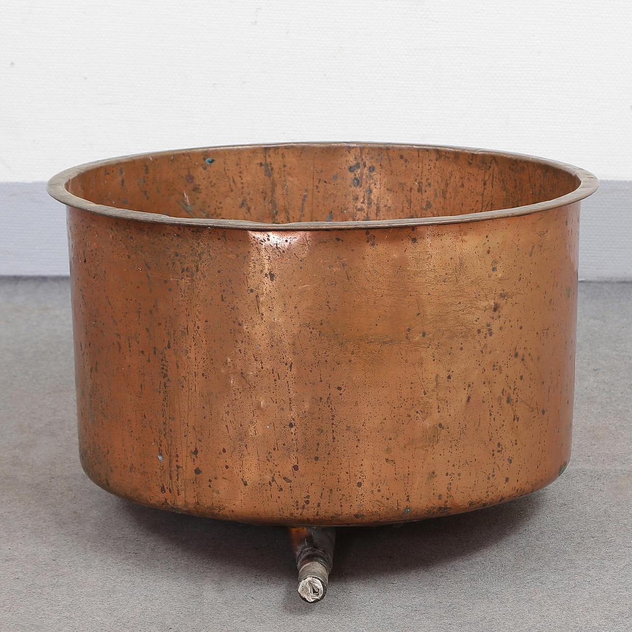 BAÑERA GRANDE DE COBRE (84 CM).