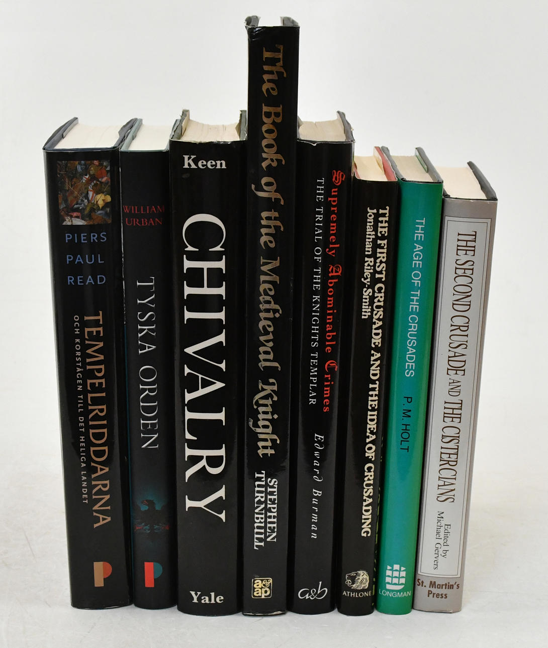 Bücher über Kreuzzüge und Templer. 8 Bände.