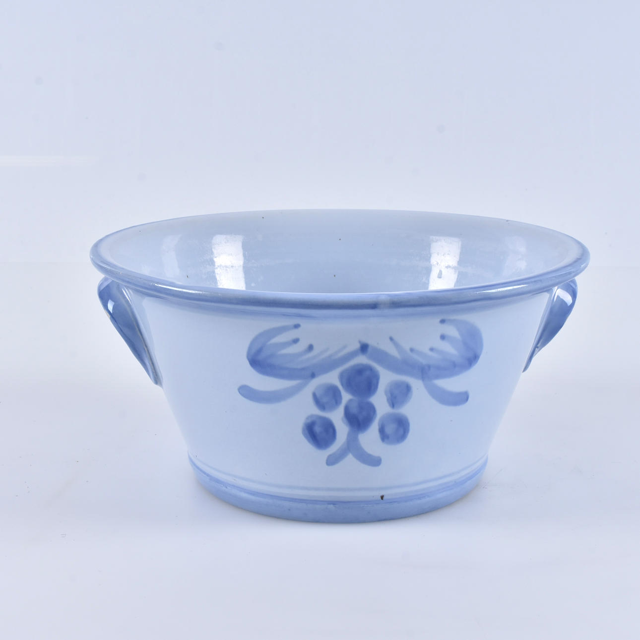 EDGAR BÖCKMAN. A flintware bowl, Höganäs, 1916.