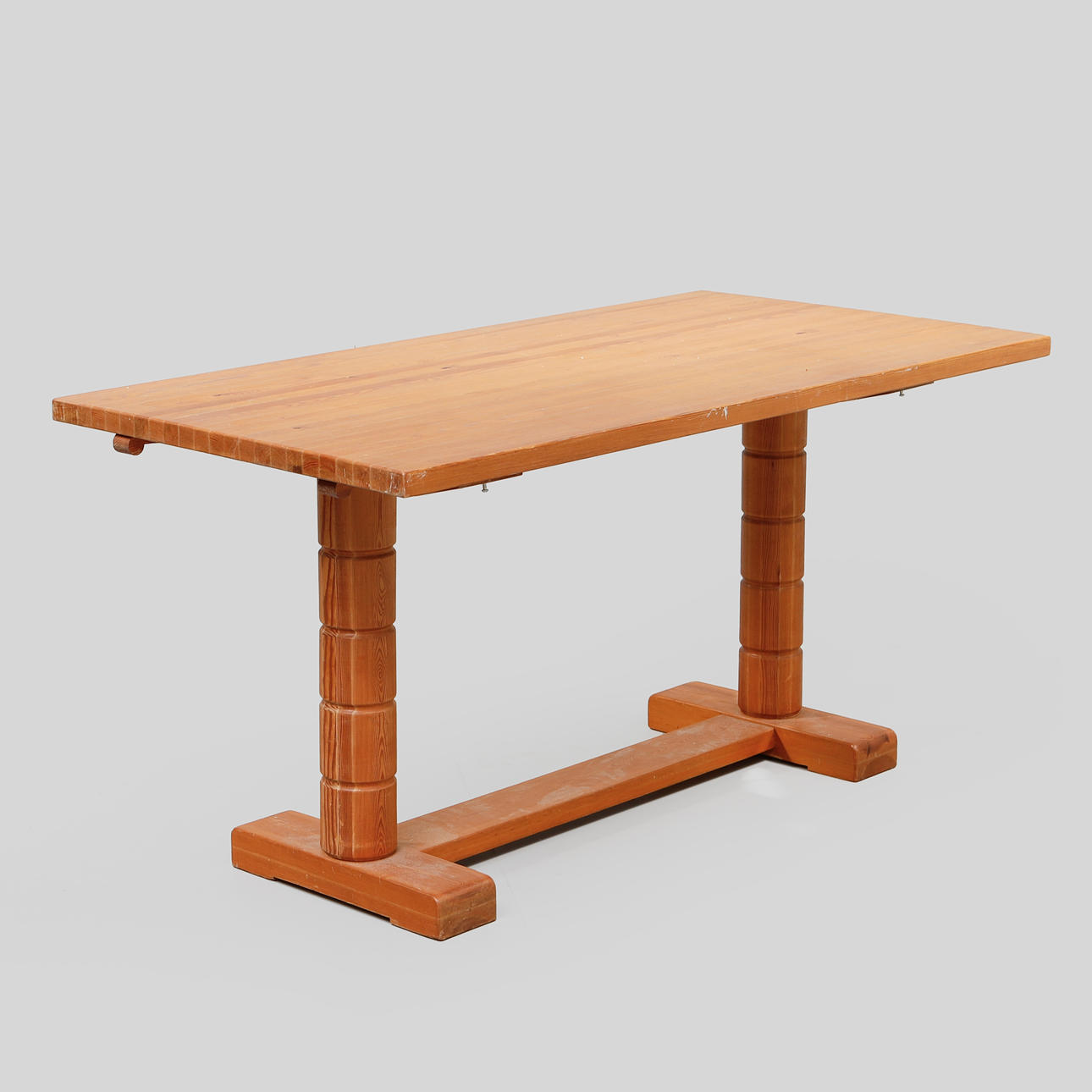 TORSTEN CLAESON. A table, Steneby hemslöjdsförening, 1930s/40s.