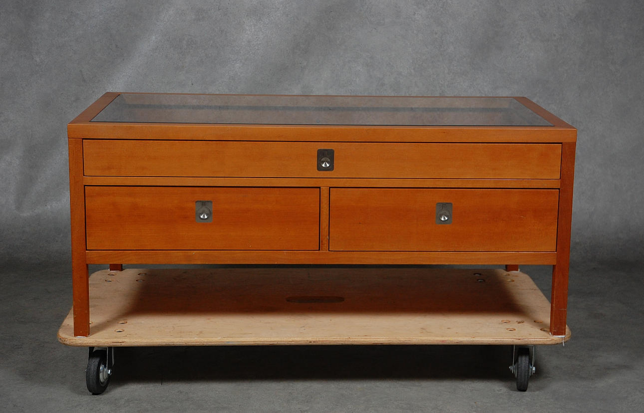 SOFFBORD, DUX med monterlåda.