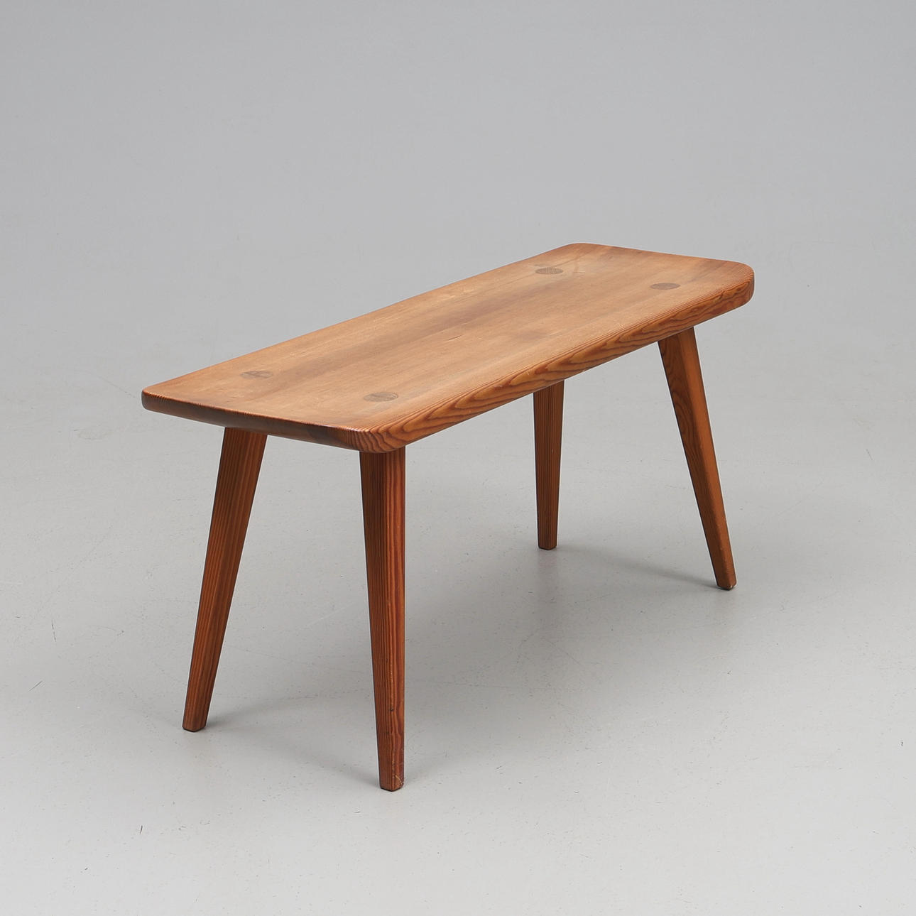 CARL MALMSTEN. A pine “Visingsö” stool.