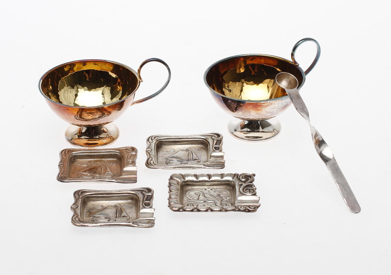 SILVERFÖREMÅL, 7 delar, vikt ca 158,4 gram.