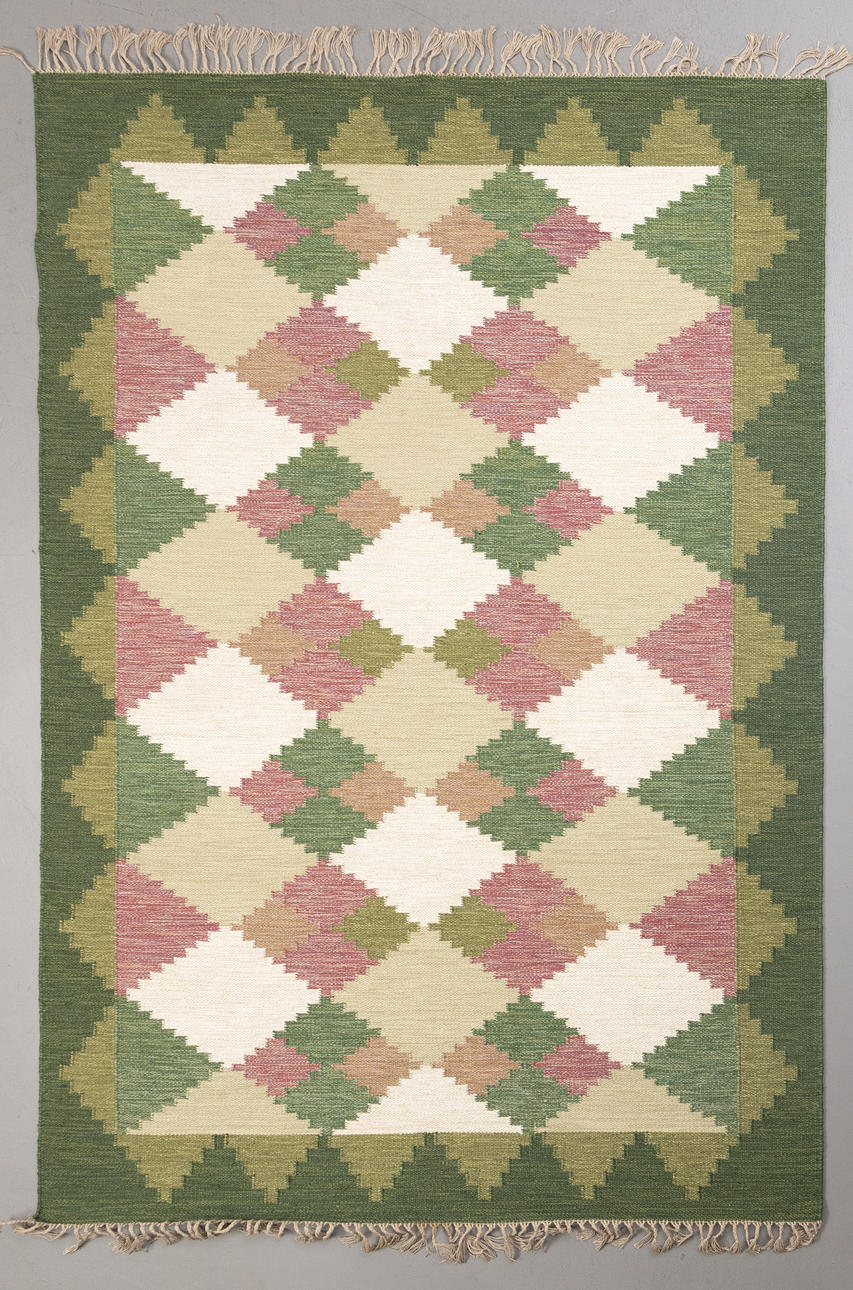 TEPPICH, Viskose, grün getönt, unsigniert.