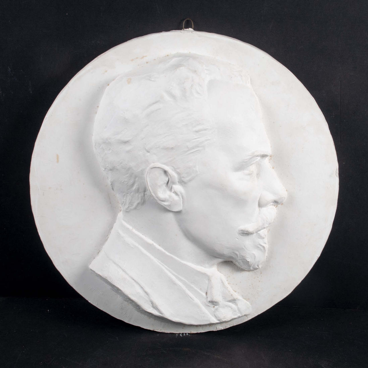 A PLASTER MEDALLION, Svante Nilsson 1934.