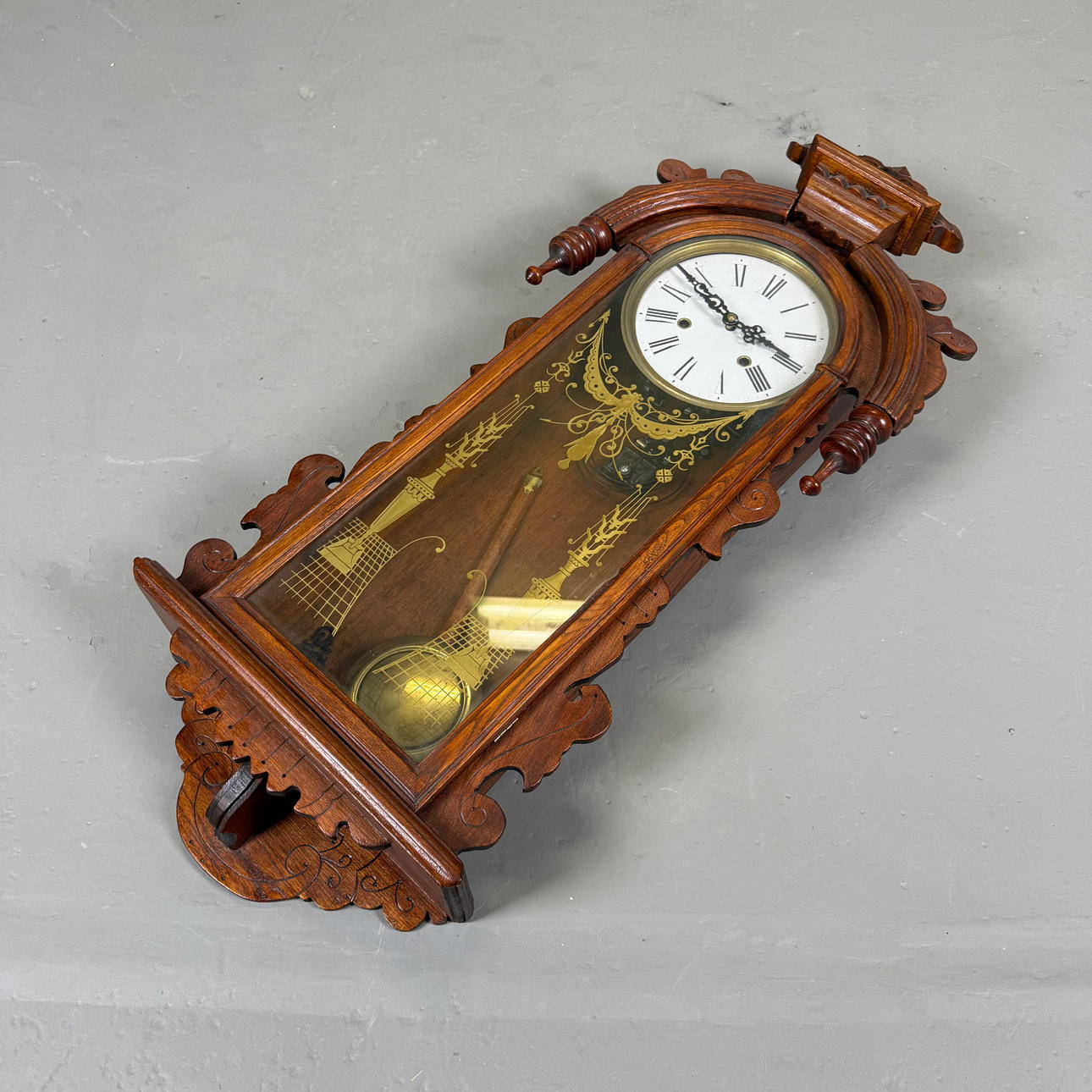 A wall clock, first part of the 20th century.