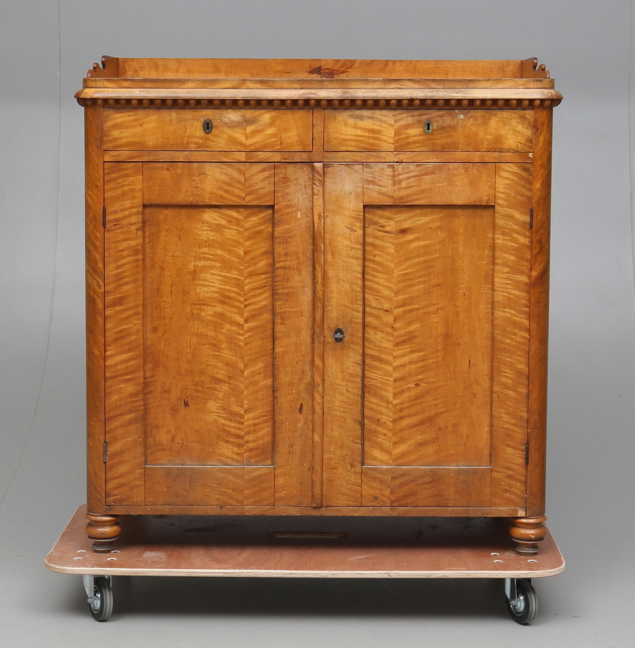 SKÄNK, björk, senempir, 1800-talets mitt.