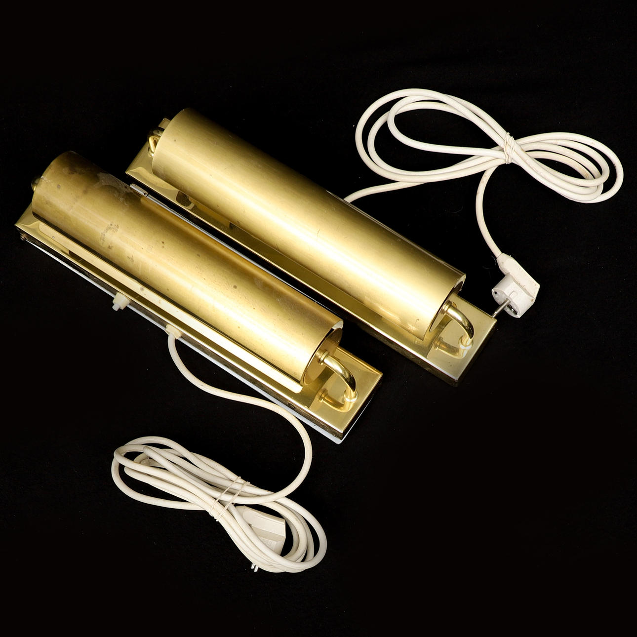 ET par Öia Illumination væglamper.