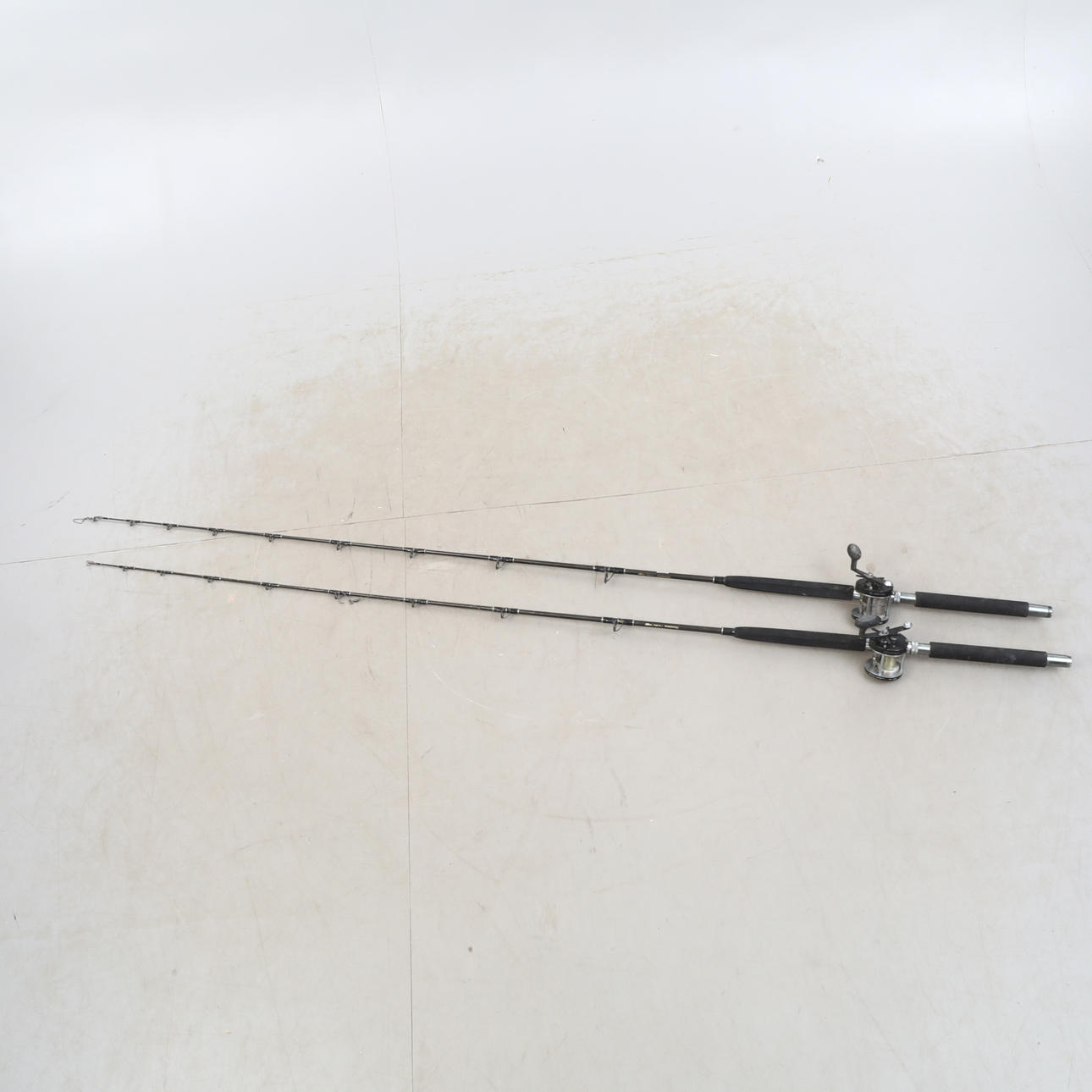 MERIVAVAT, kaksiosainen Fladen.