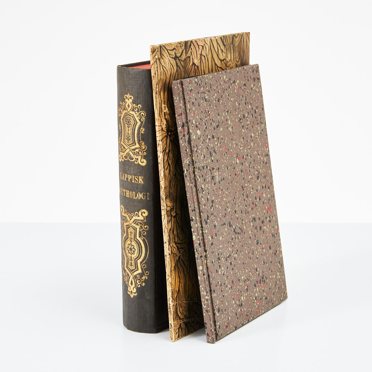 SAMISK MYTOLOGI, AFGUDSDYRKELSE, EN KANNIBAL, 3 BIND.