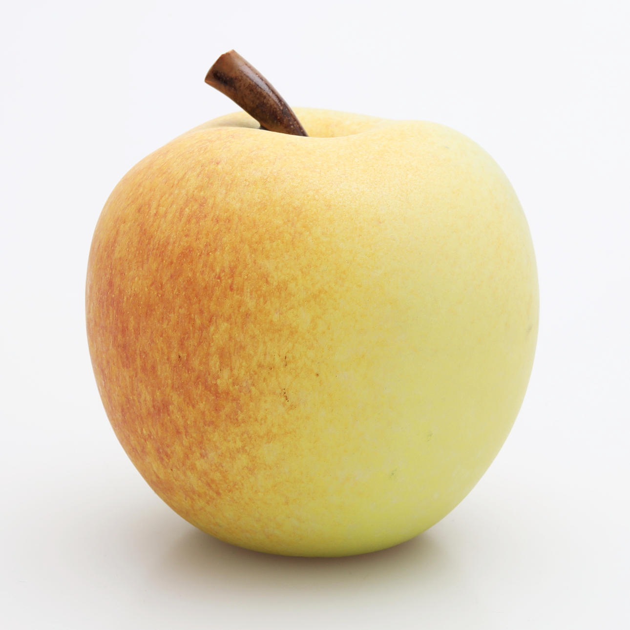 KAJ FOGELBERG. Sculpture, apple, ceramic, signed.