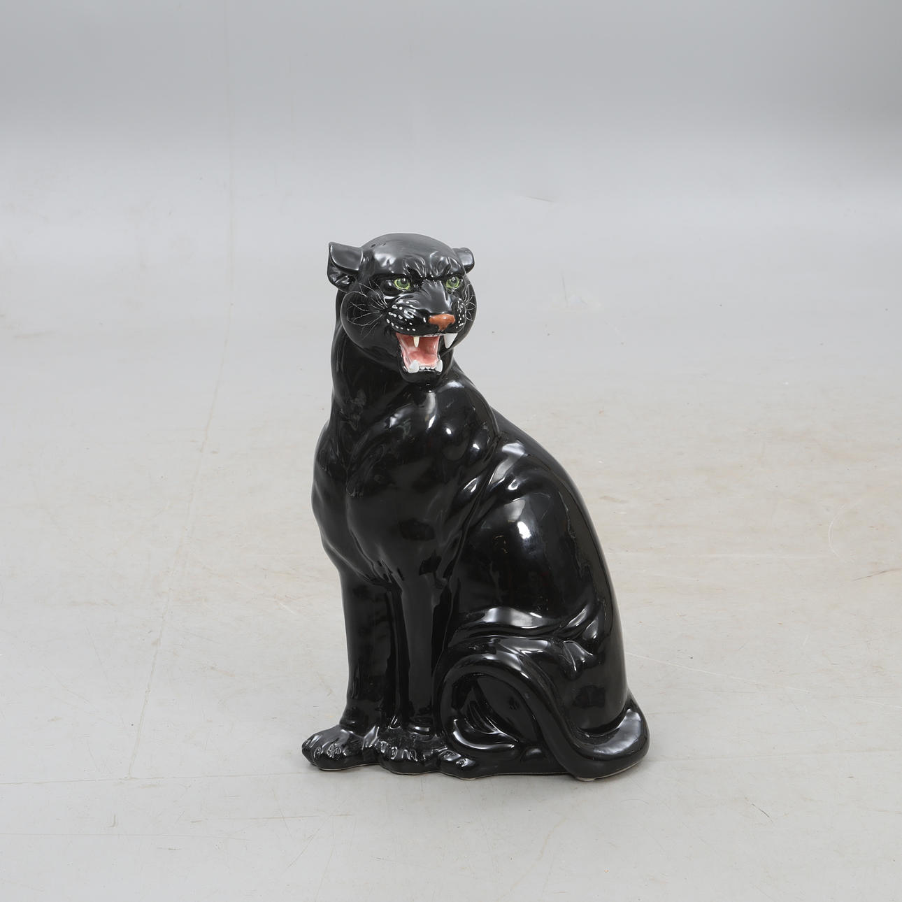 FIGURINE, panther, ceramic.