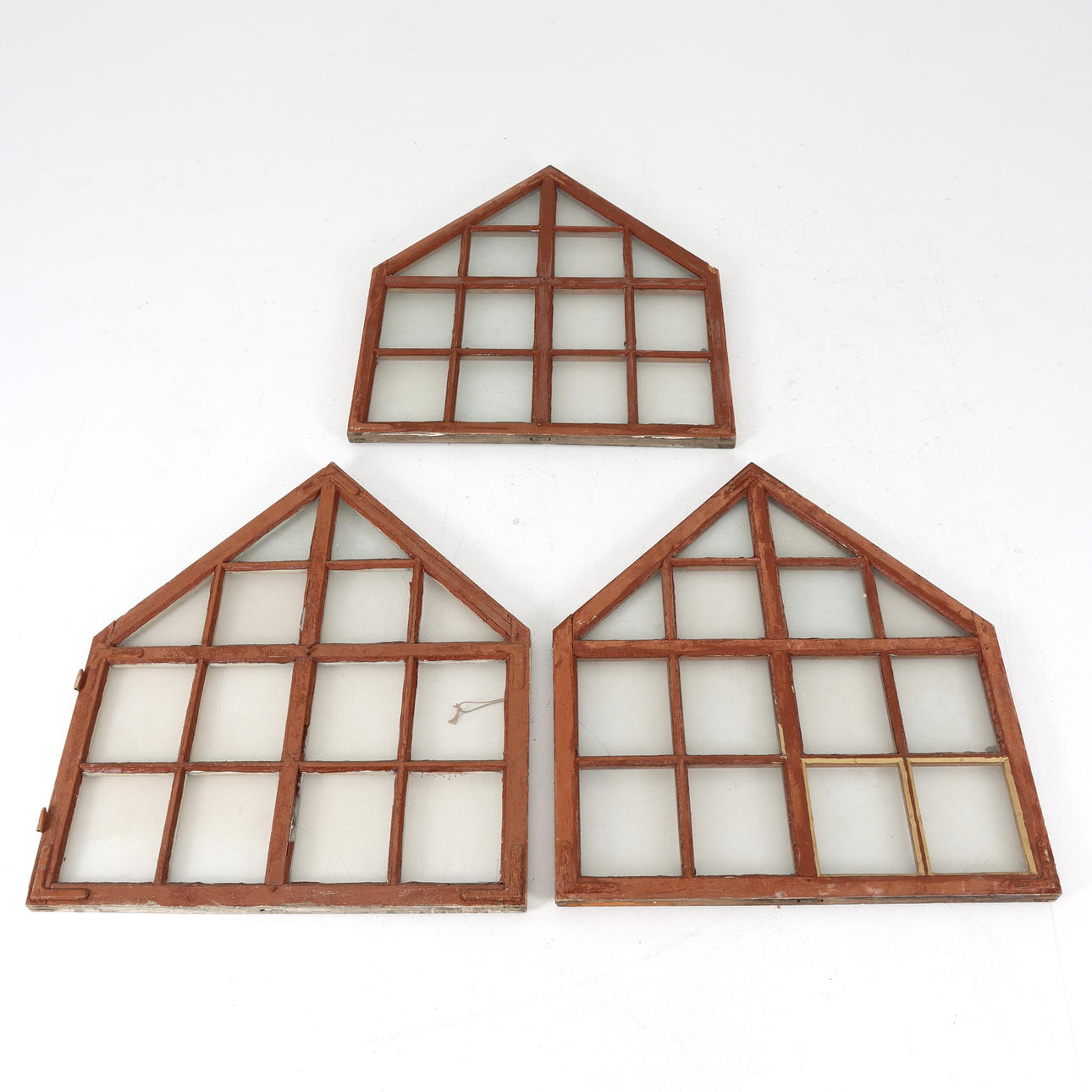 Vinduer, 3 stk. 18. /20. århundrede.